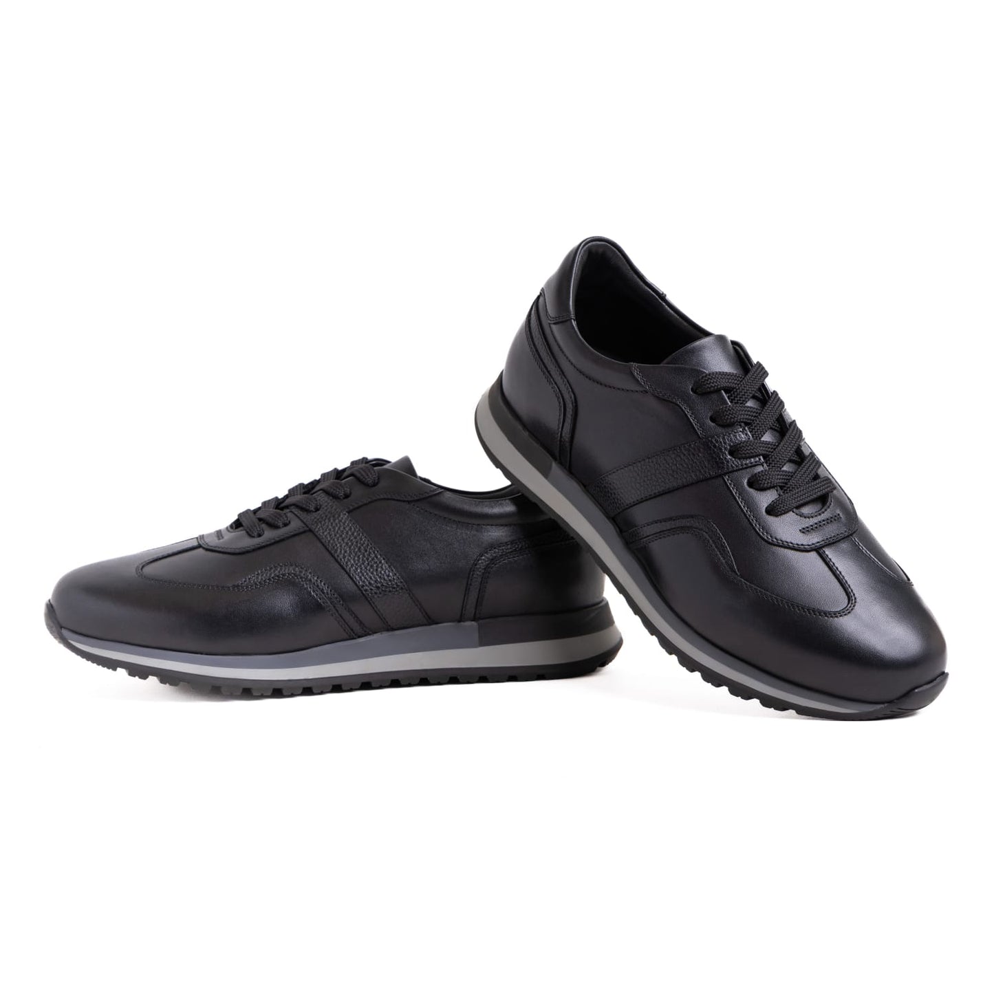 LYO Sneaker Black