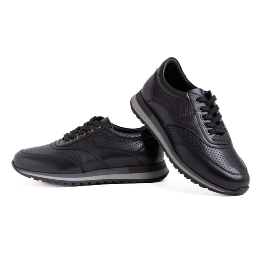Bado Sneaker Black poked