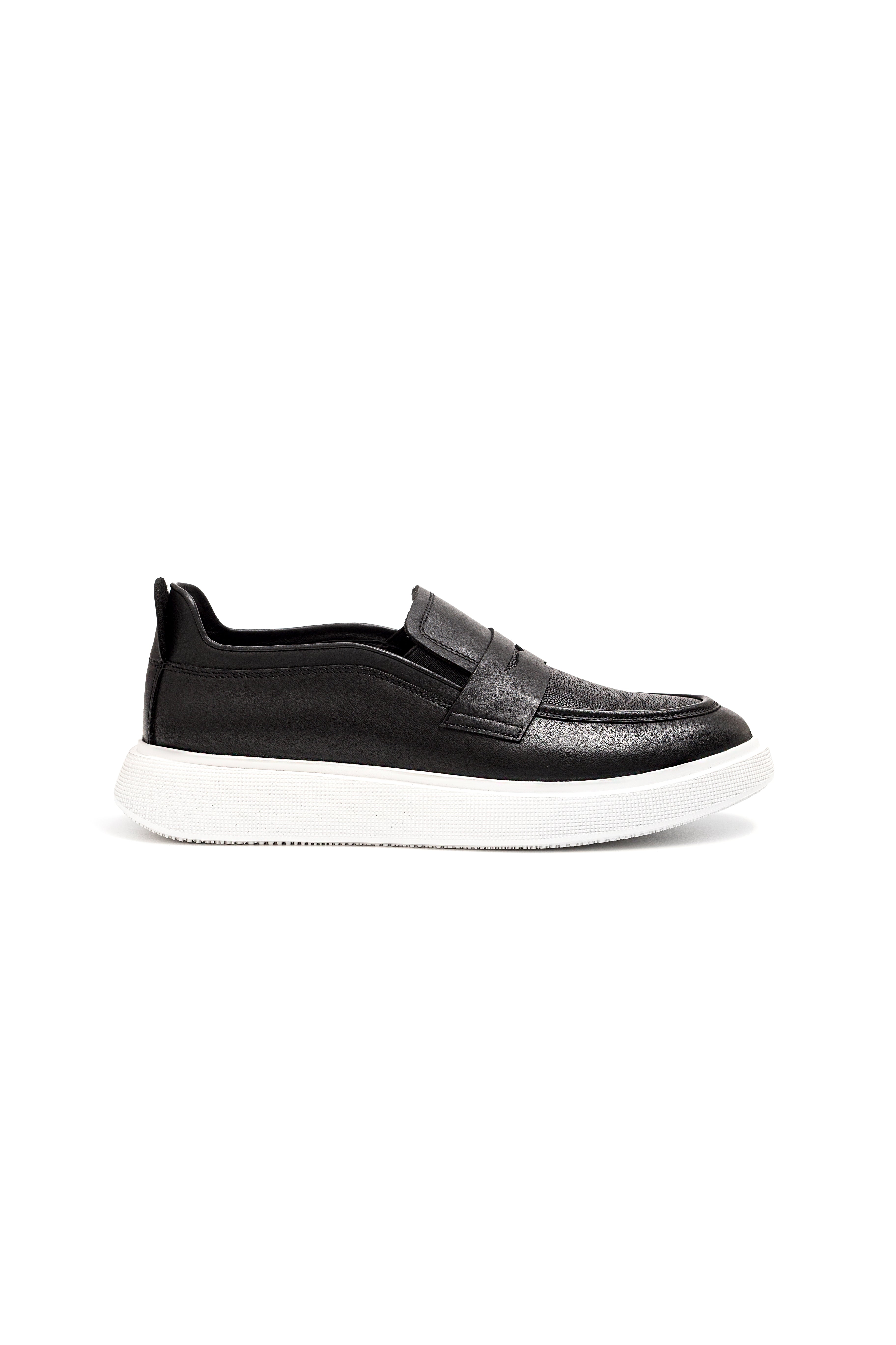 Court Loafer