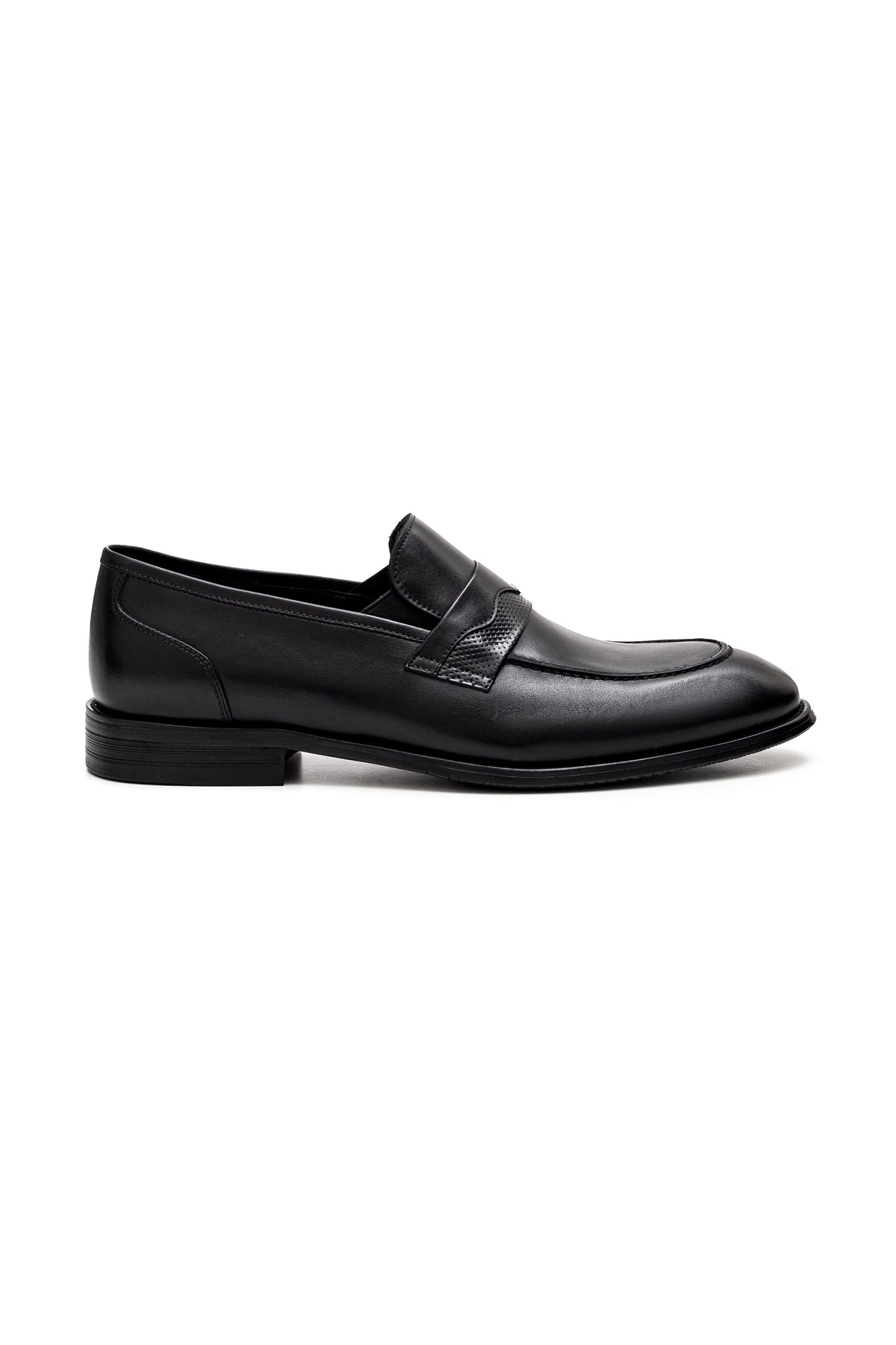 Classic Distressed Loafer