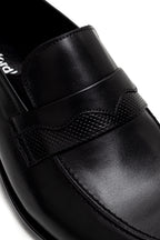 Classic Distressed Loafer