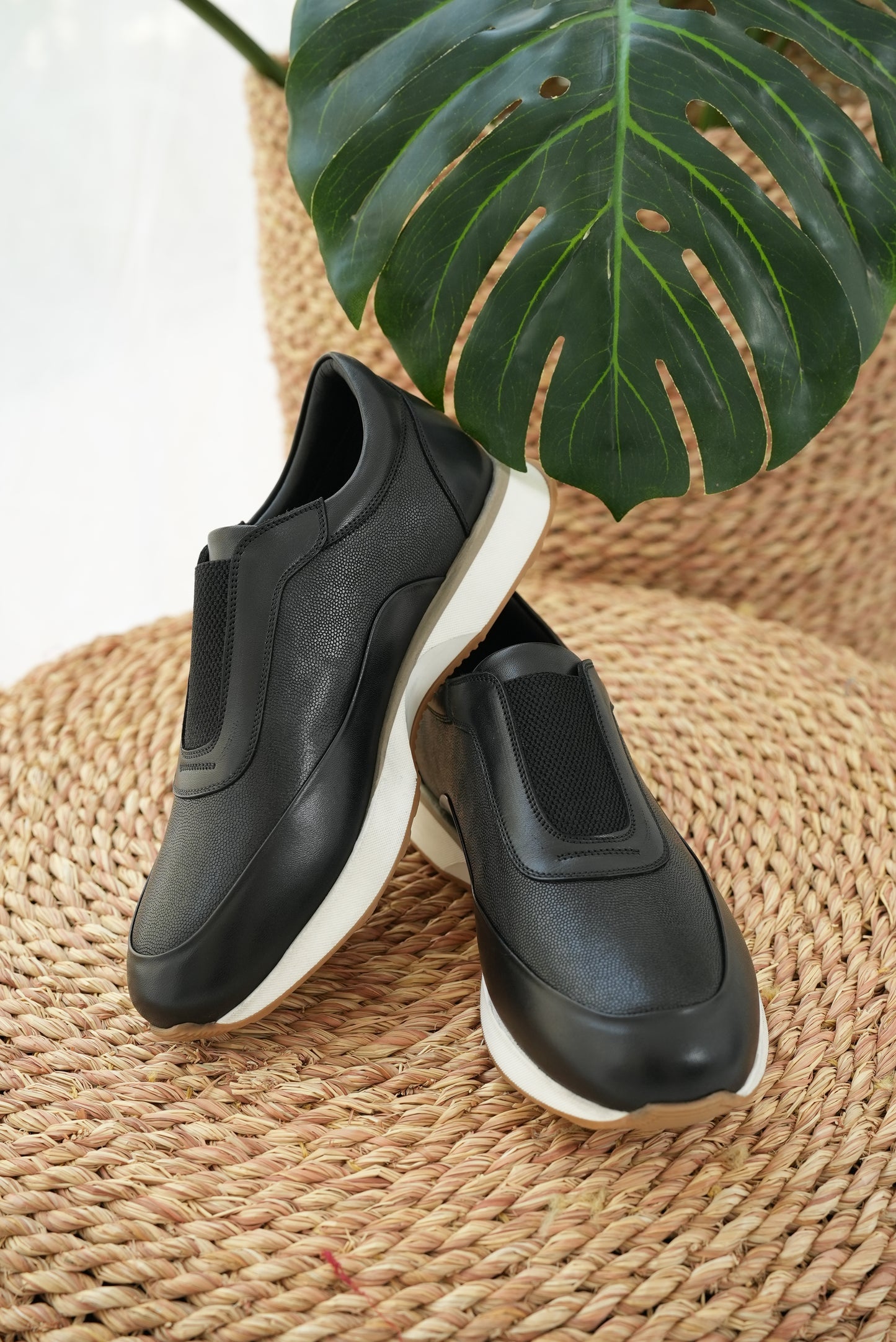 Elastic Sneakers Black