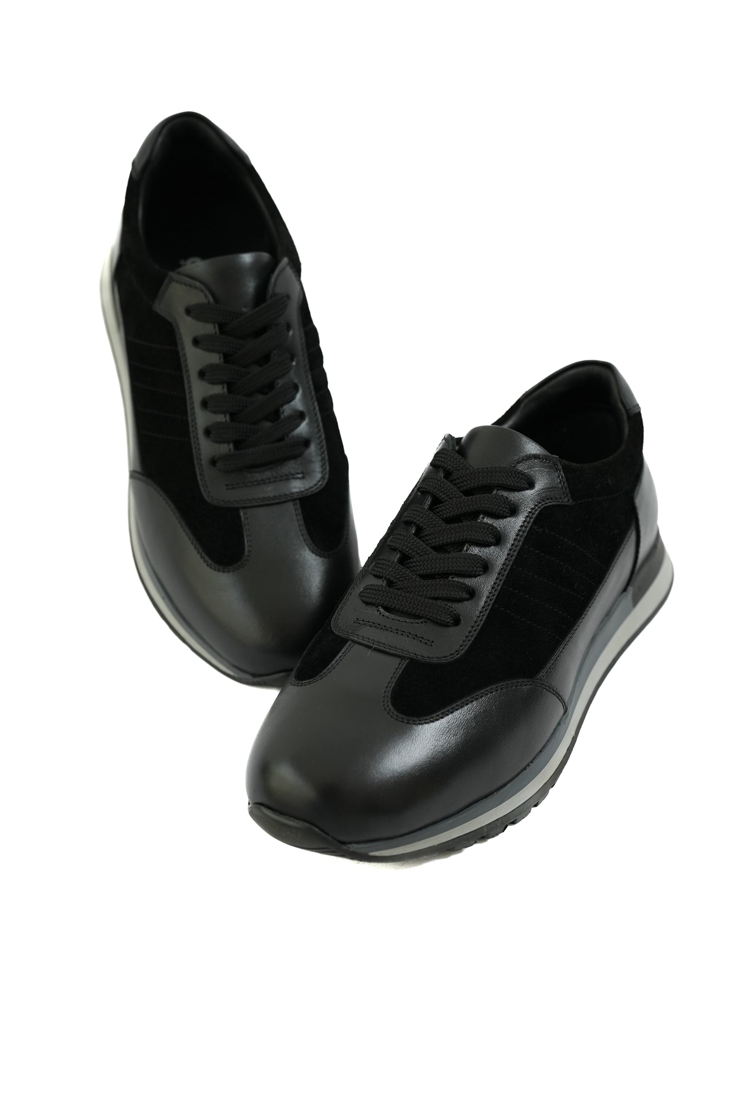 Lined Sneakers Black