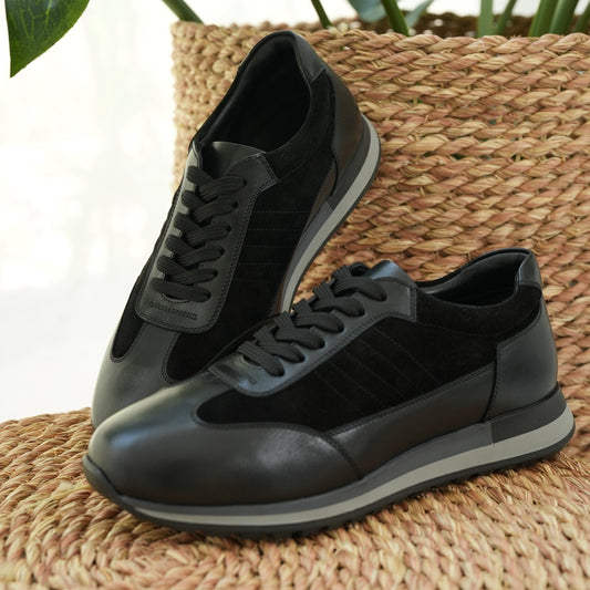 Lined Sneakers Black