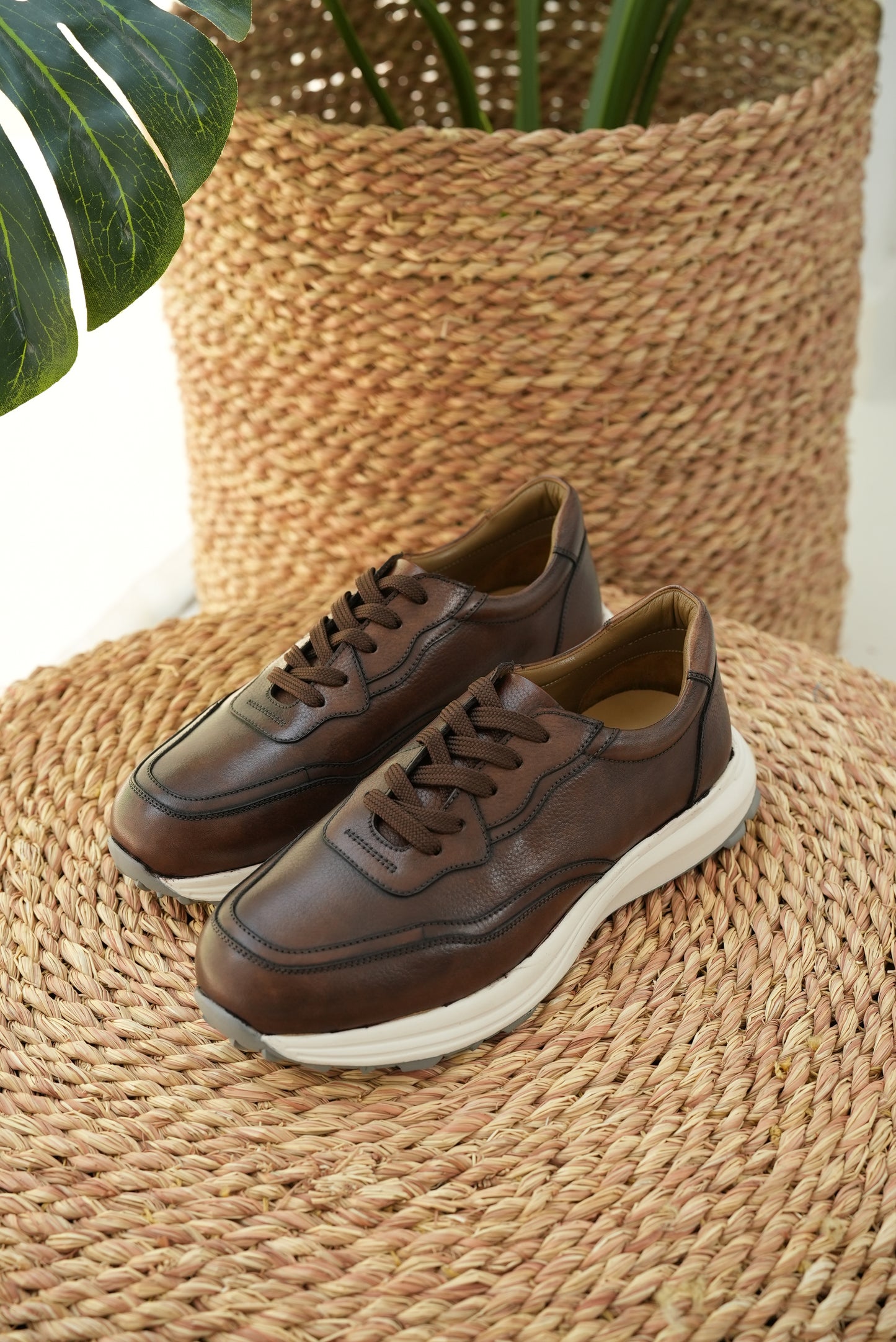 Pure Lined Sneakers Brown